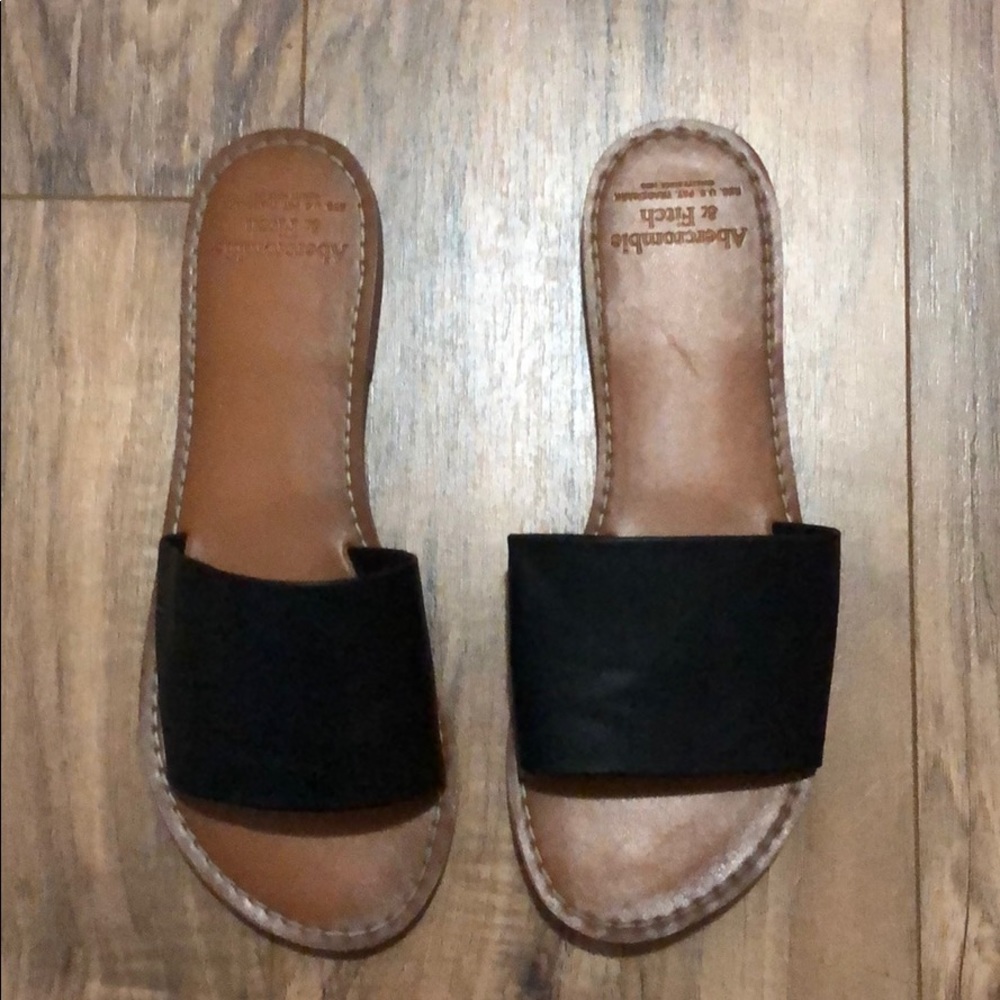 Abercrombie & Fitch slip on sandals